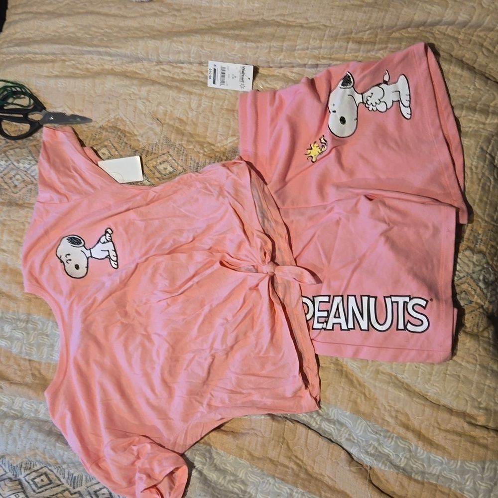 Peanuts outfit